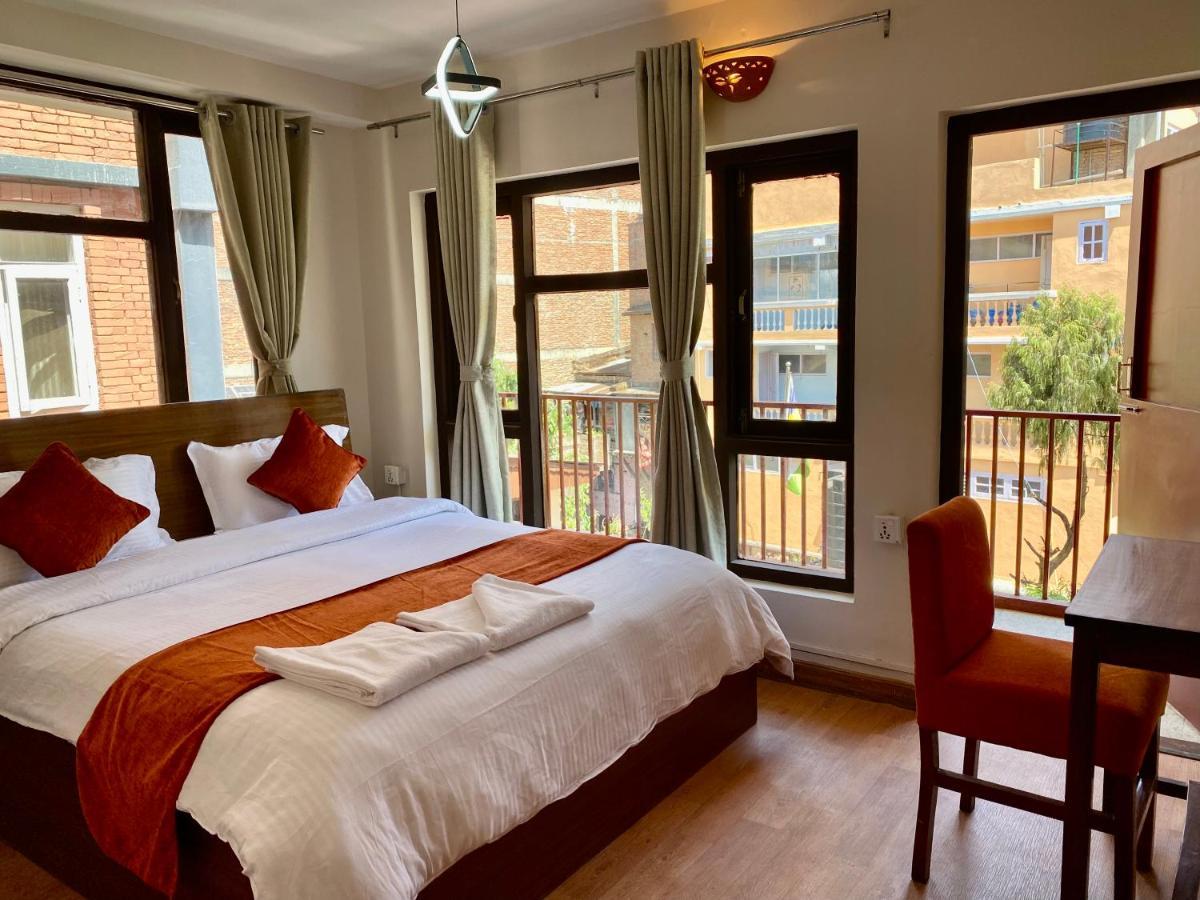 Hotel Pala Катманду Екстер'єр фото