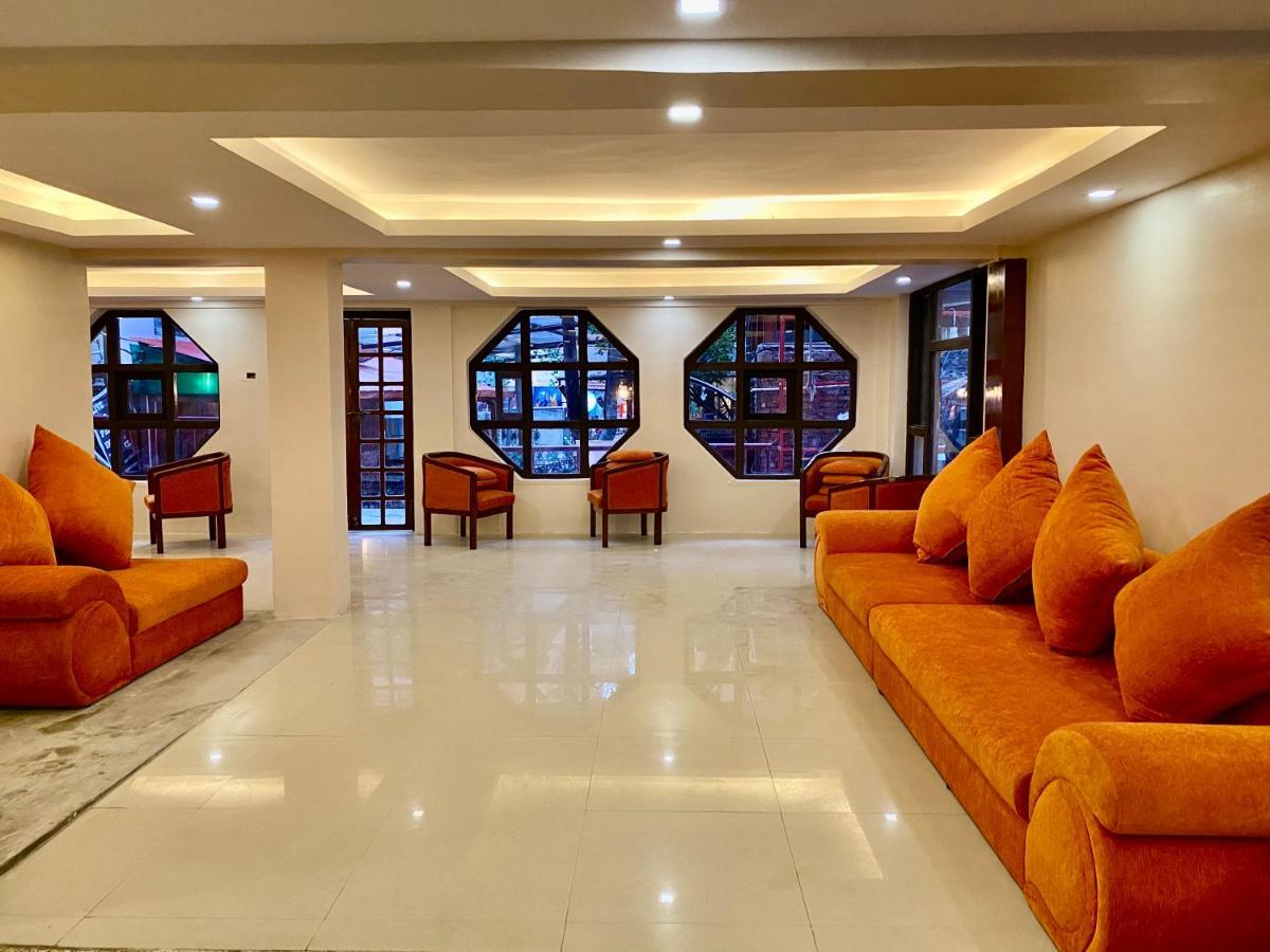 Hotel Pala Катманду Екстер'єр фото