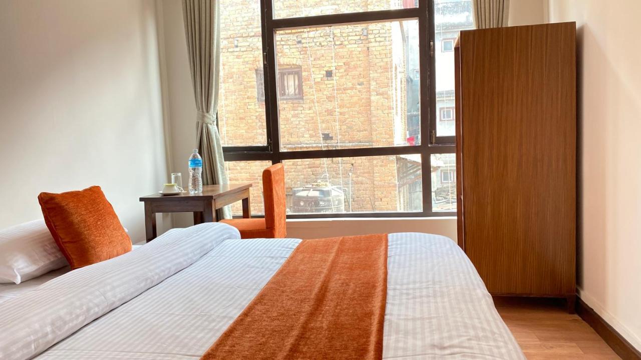 Hotel Pala Катманду Екстер'єр фото