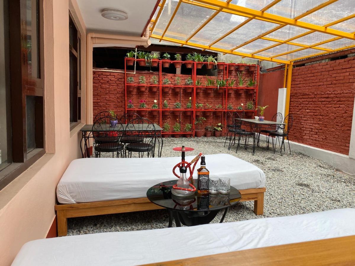 Hotel Pala Катманду Екстер'єр фото
